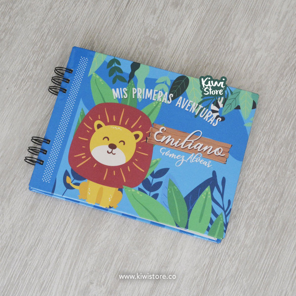Libro de bebé Mis primeras aventuras León