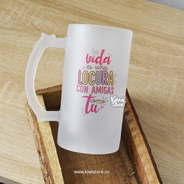 La vida es una locura con amigas como tu