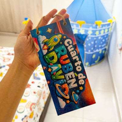 Letrero personalizado para puerta del cuarto de tu hijo